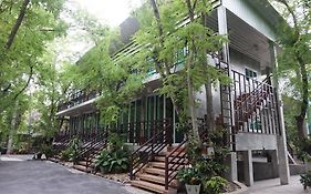 Loei Huen Hao Hug Home&resort